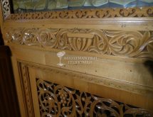 Σαράκι ξύλου ή σκόρος ξύλου σε ιερό τέμπλο